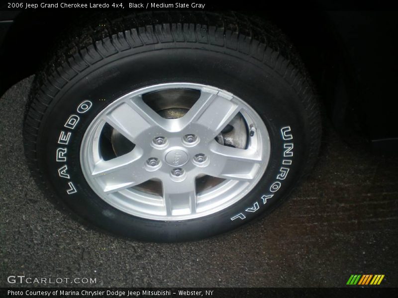 Black / Medium Slate Gray 2006 Jeep Grand Cherokee Laredo 4x4