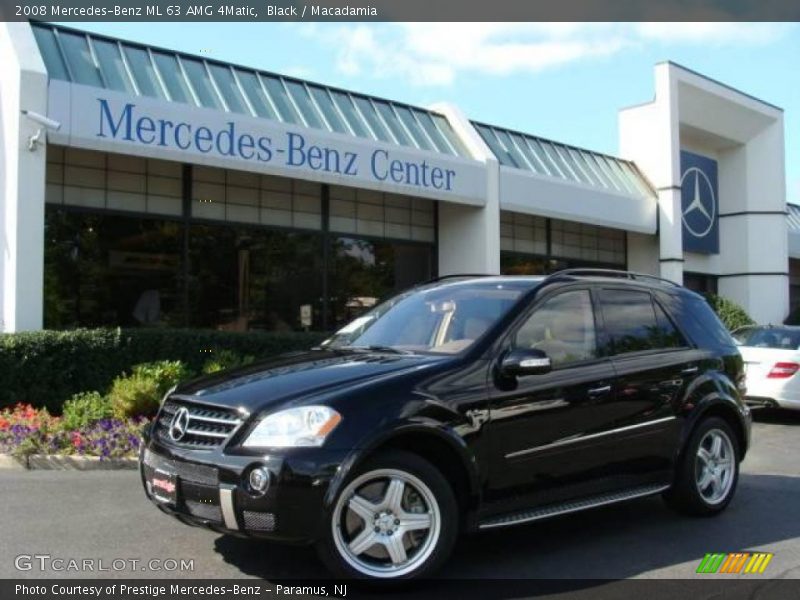 Black / Macadamia 2008 Mercedes-Benz ML 63 AMG 4Matic