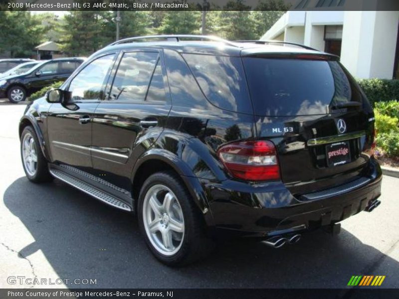 Black / Macadamia 2008 Mercedes-Benz ML 63 AMG 4Matic