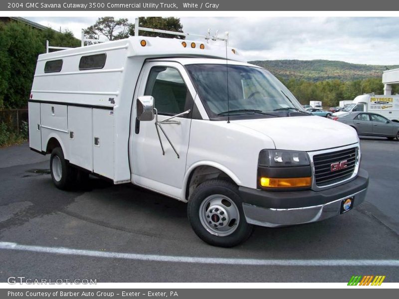 White / Gray 2004 GMC Savana Cutaway 3500 Commercial Utility Truck