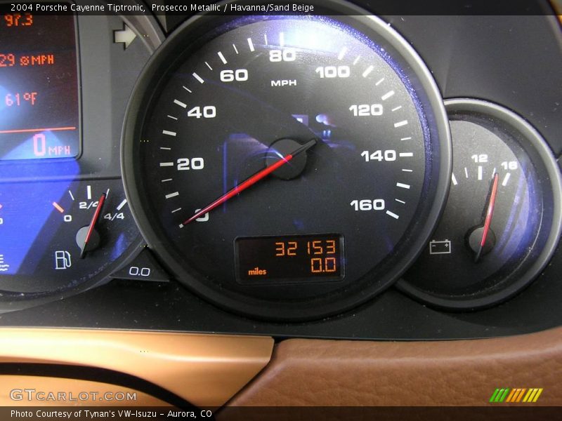 Prosecco Metallic / Havanna/Sand Beige 2004 Porsche Cayenne Tiptronic