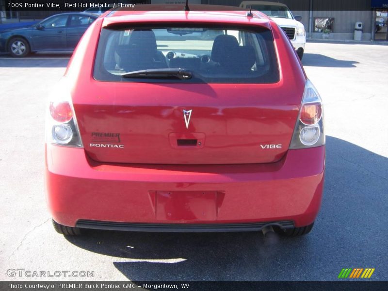 Red Hot Metallic / Ebony 2009 Pontiac Vibe