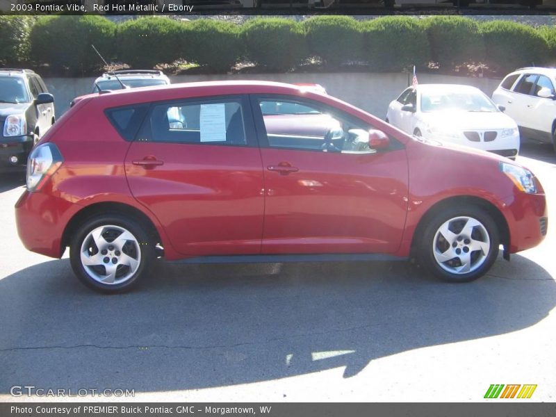 Red Hot Metallic / Ebony 2009 Pontiac Vibe