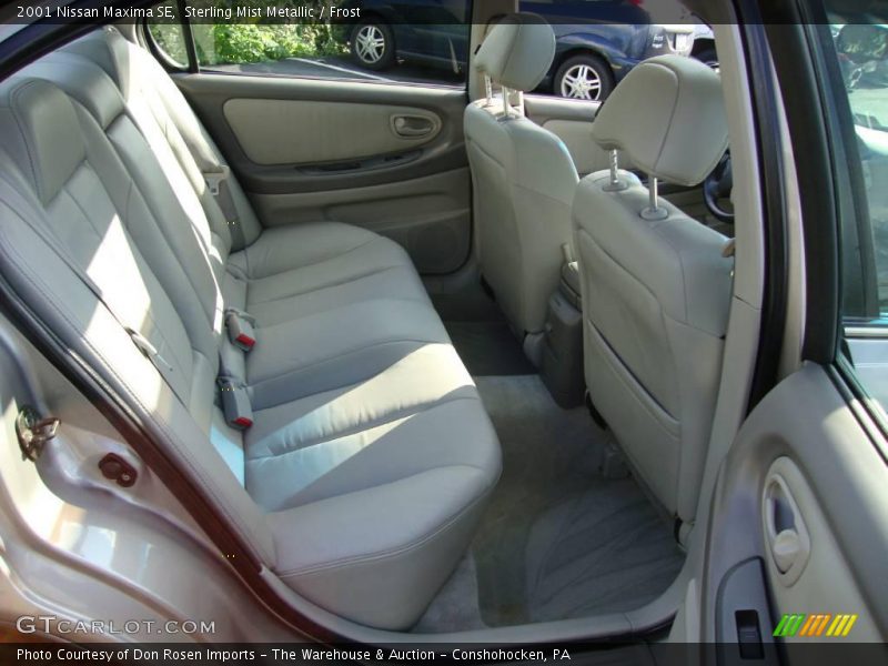 Sterling Mist Metallic / Frost 2001 Nissan Maxima SE