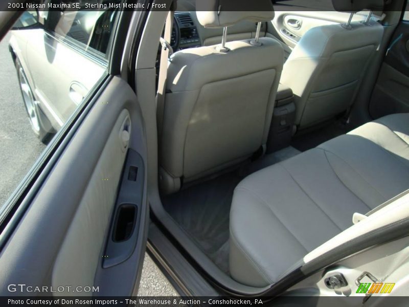 Sterling Mist Metallic / Frost 2001 Nissan Maxima SE