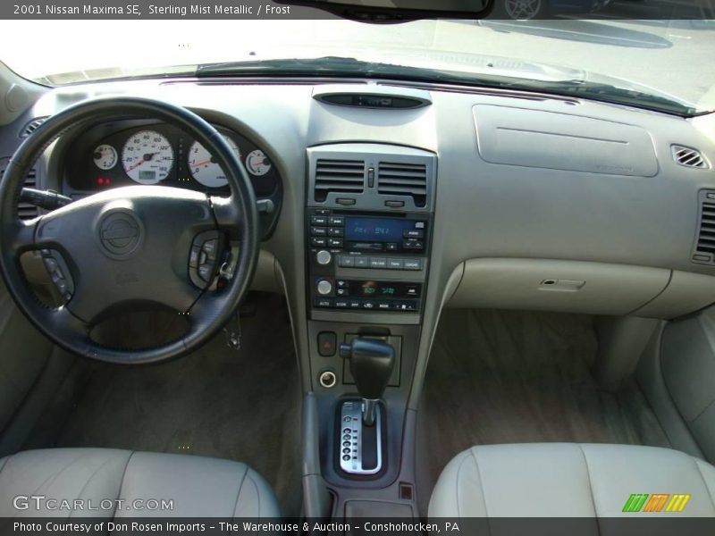 Sterling Mist Metallic / Frost 2001 Nissan Maxima SE