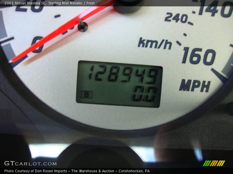 Sterling Mist Metallic / Frost 2001 Nissan Maxima SE