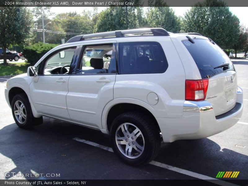 Dover White Pearl / Charcoal Gray 2004 Mitsubishi Endeavor XLS AWD