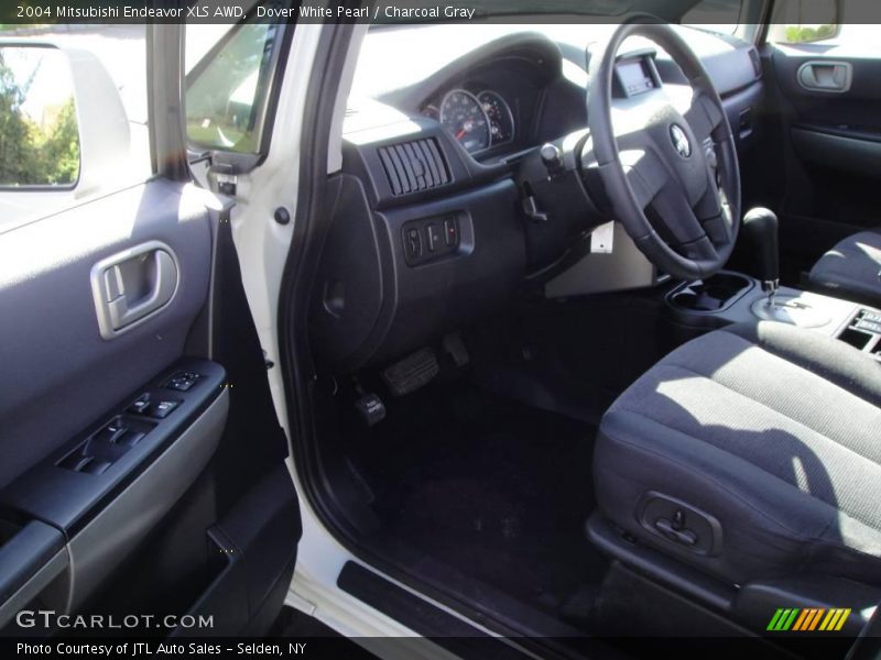 Dover White Pearl / Charcoal Gray 2004 Mitsubishi Endeavor XLS AWD