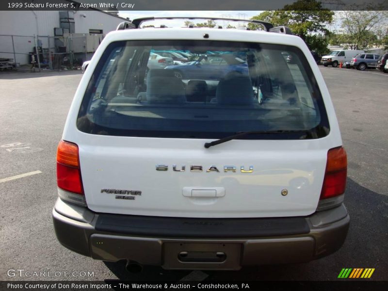 Aspen White / Gray 1999 Subaru Forester S