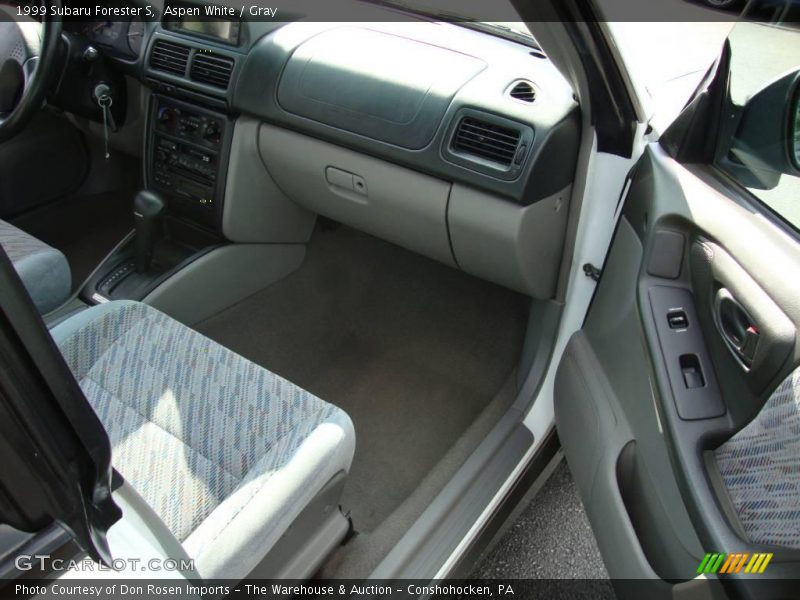 Aspen White / Gray 1999 Subaru Forester S