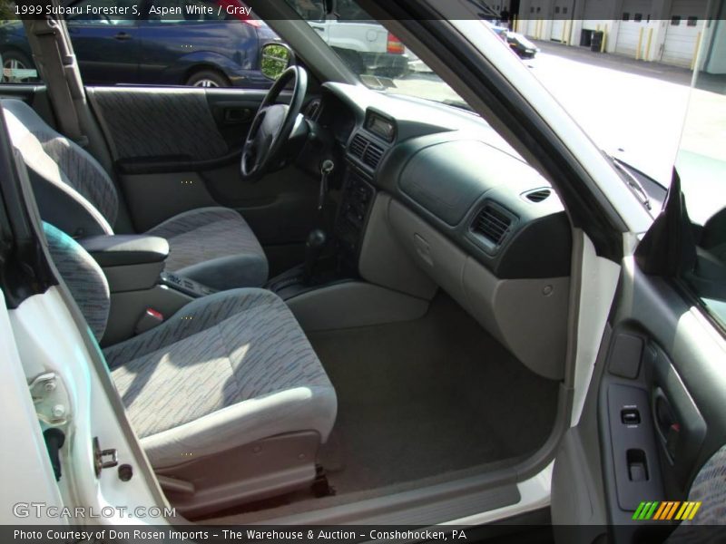 Aspen White / Gray 1999 Subaru Forester S