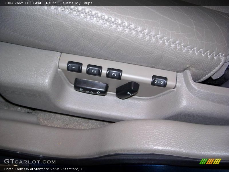 Nautic Blue Metallic / Taupe 2004 Volvo XC70 AWD