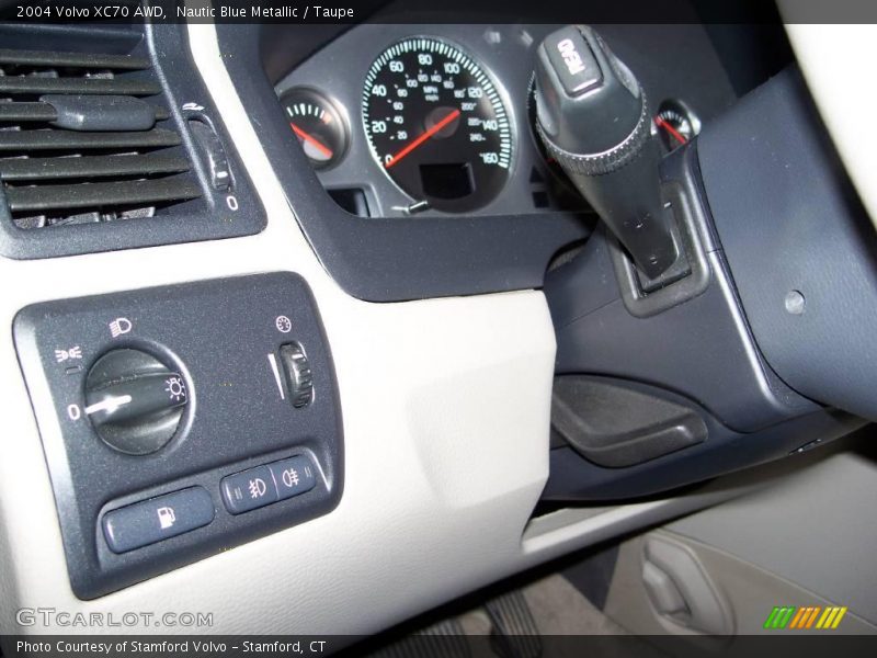 Nautic Blue Metallic / Taupe 2004 Volvo XC70 AWD
