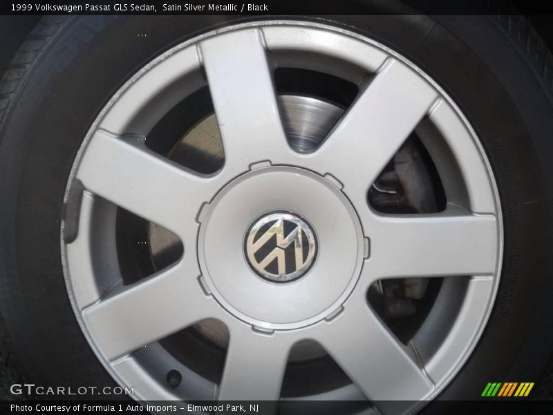 Satin Silver Metallic / Black 1999 Volkswagen Passat GLS Sedan