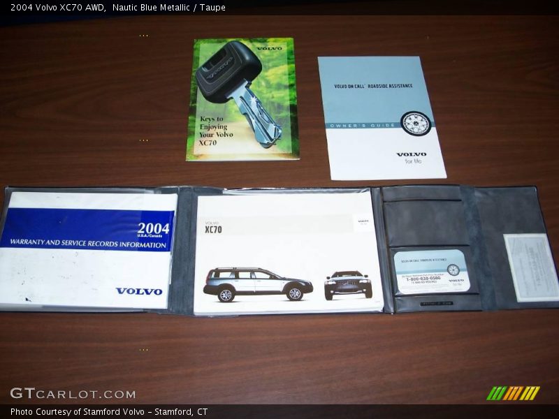 Nautic Blue Metallic / Taupe 2004 Volvo XC70 AWD