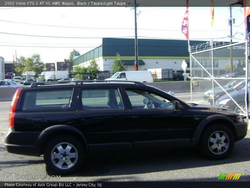 Black / Taupe/Light Taupe 2002 Volvo V70 2.4T XC AWD Wagon
