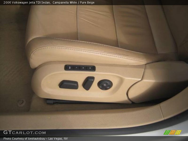 Campanella White / Pure Beige 2006 Volkswagen Jetta TDI Sedan