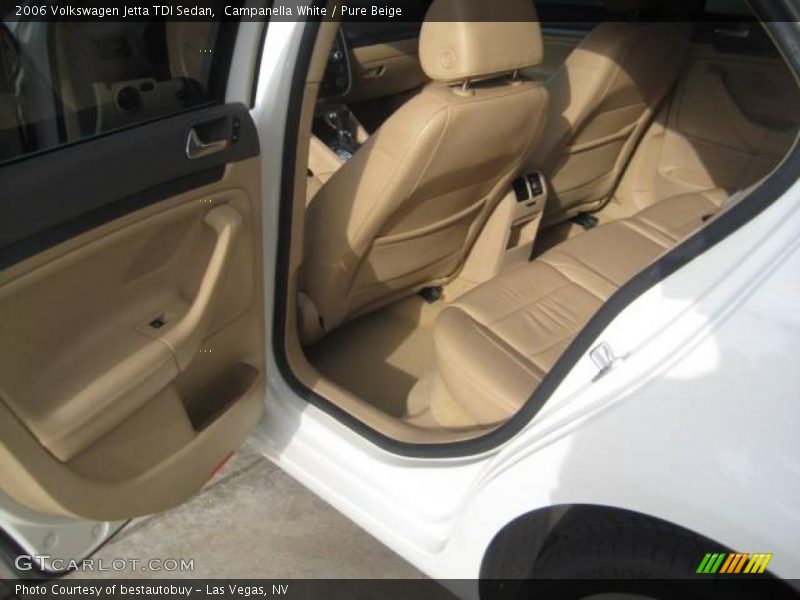 Campanella White / Pure Beige 2006 Volkswagen Jetta TDI Sedan