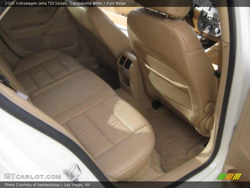 Campanella White / Pure Beige 2006 Volkswagen Jetta TDI Sedan