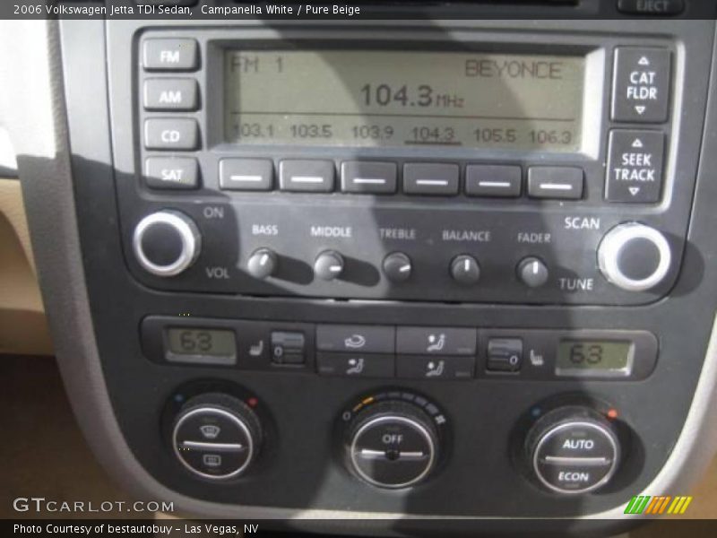 Campanella White / Pure Beige 2006 Volkswagen Jetta TDI Sedan