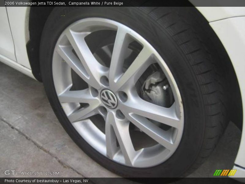 Campanella White / Pure Beige 2006 Volkswagen Jetta TDI Sedan