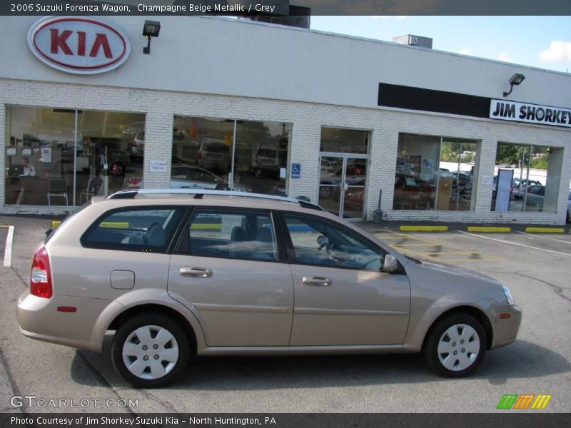 Champagne Beige Metallic / Grey 2006 Suzuki Forenza Wagon