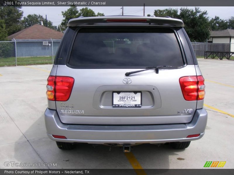 Silver Sky Metallic / Charcoal 2001 Toyota Sequoia Limited