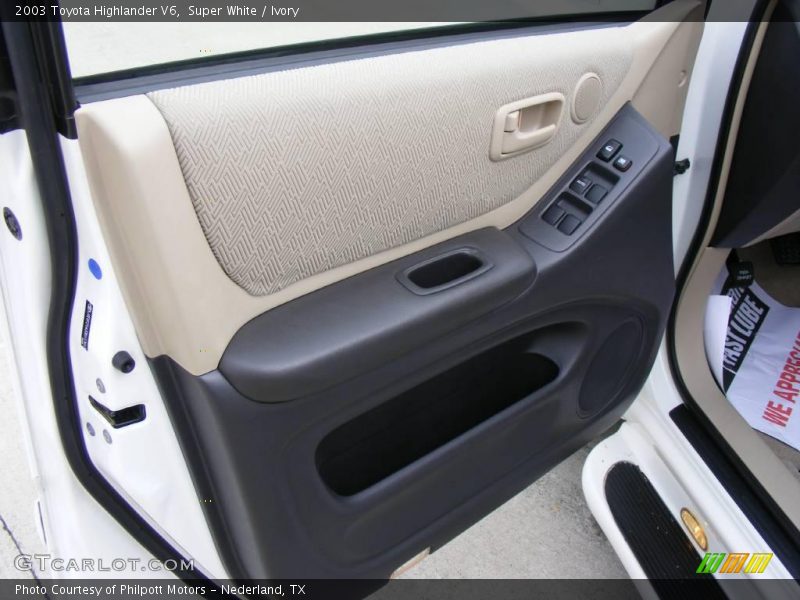 Super White / Ivory 2003 Toyota Highlander V6