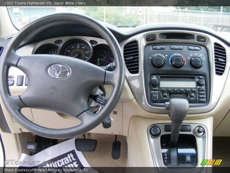Super White / Ivory 2003 Toyota Highlander V6