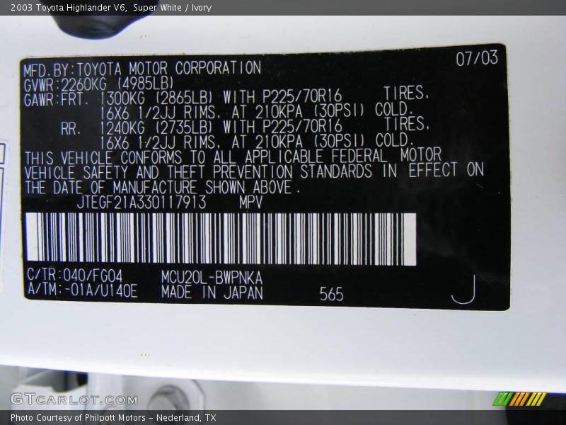 Super White / Ivory 2003 Toyota Highlander V6
