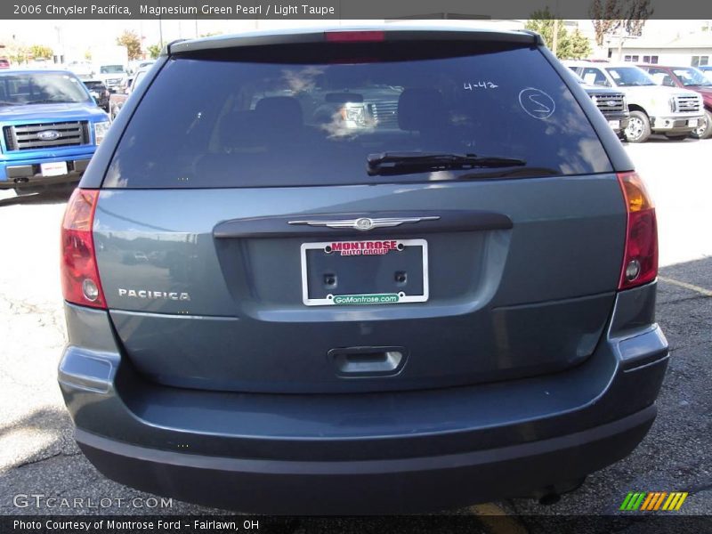 Magnesium Green Pearl / Light Taupe 2006 Chrysler Pacifica