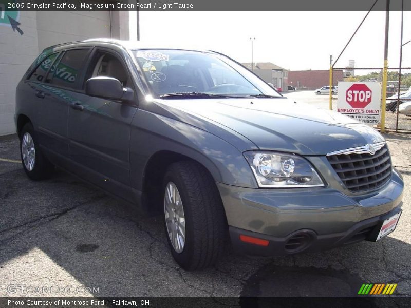 Magnesium Green Pearl / Light Taupe 2006 Chrysler Pacifica
