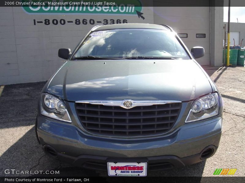 Magnesium Green Pearl / Light Taupe 2006 Chrysler Pacifica