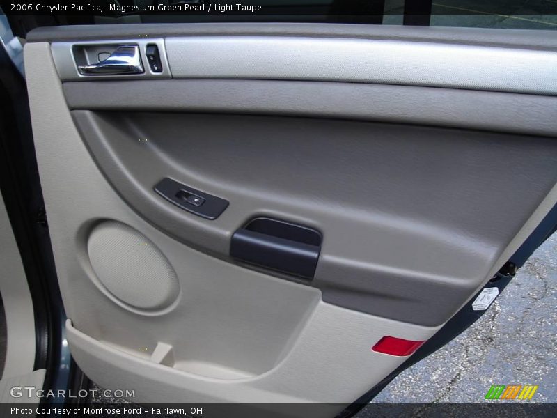Magnesium Green Pearl / Light Taupe 2006 Chrysler Pacifica