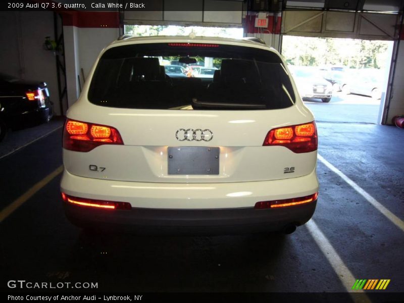 Calla White / Black 2009 Audi Q7 3.6 quattro
