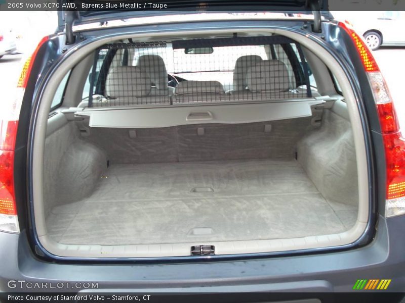 Barents Blue Metallic / Taupe 2005 Volvo XC70 AWD