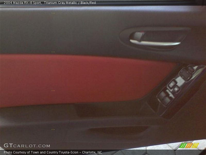 Titanium Gray Metallic / Black/Red 2004 Mazda RX-8 Sport