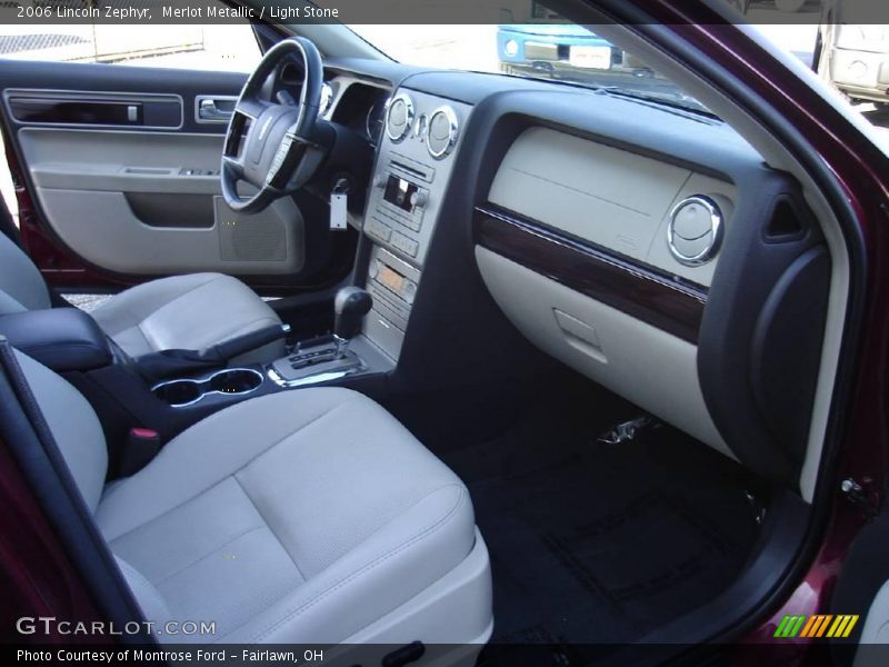 Merlot Metallic / Light Stone 2006 Lincoln Zephyr