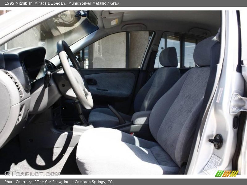 Munich Silver Metallic / Gray 1999 Mitsubishi Mirage DE Sedan