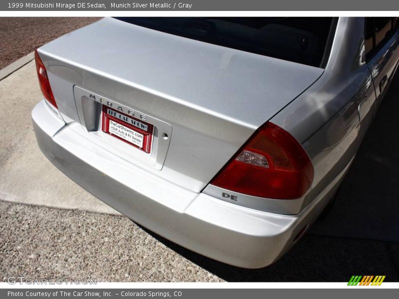 Munich Silver Metallic / Gray 1999 Mitsubishi Mirage DE Sedan