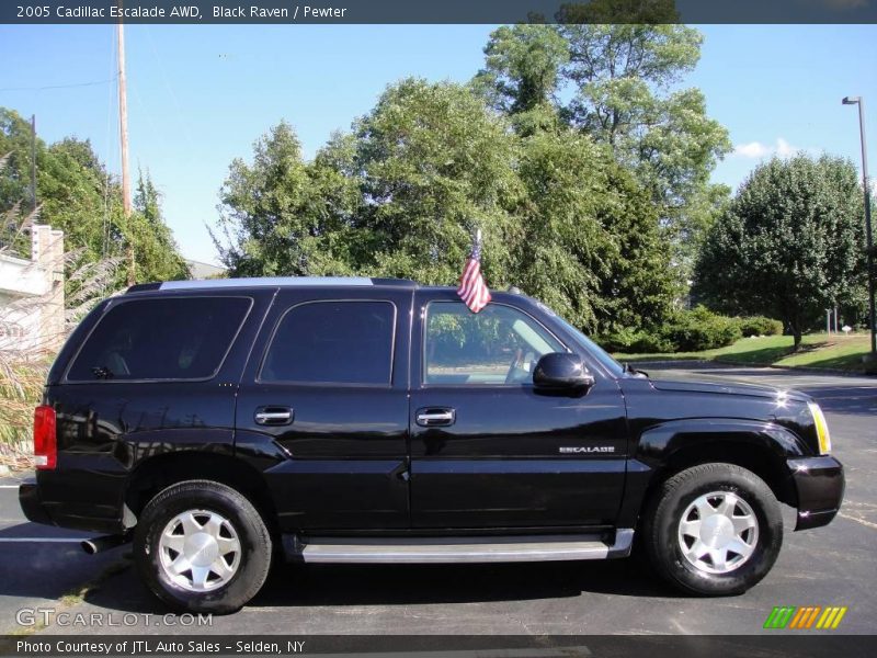 Black Raven / Pewter 2005 Cadillac Escalade AWD