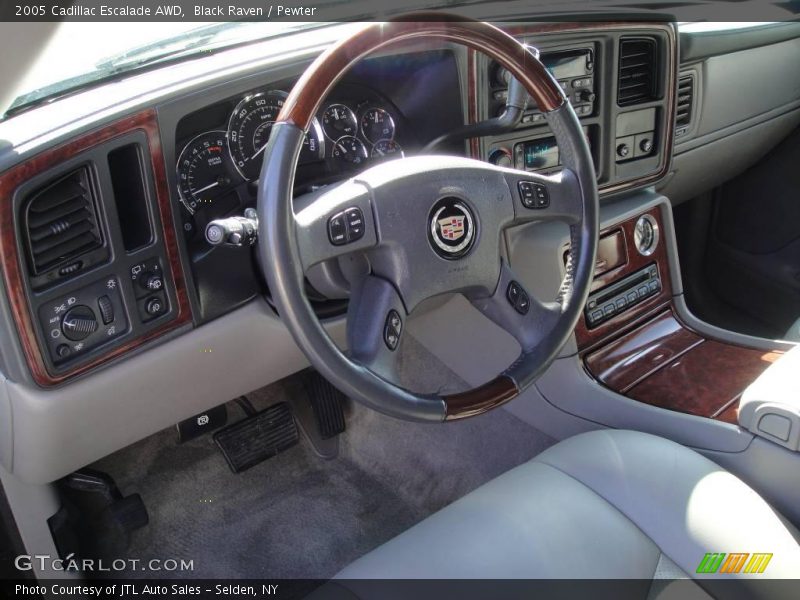 Black Raven / Pewter 2005 Cadillac Escalade AWD