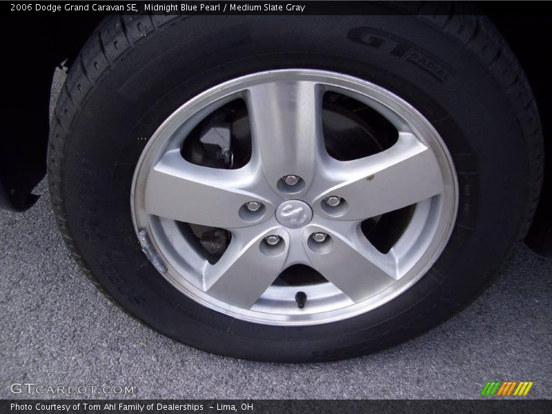 Midnight Blue Pearl / Medium Slate Gray 2006 Dodge Grand Caravan SE