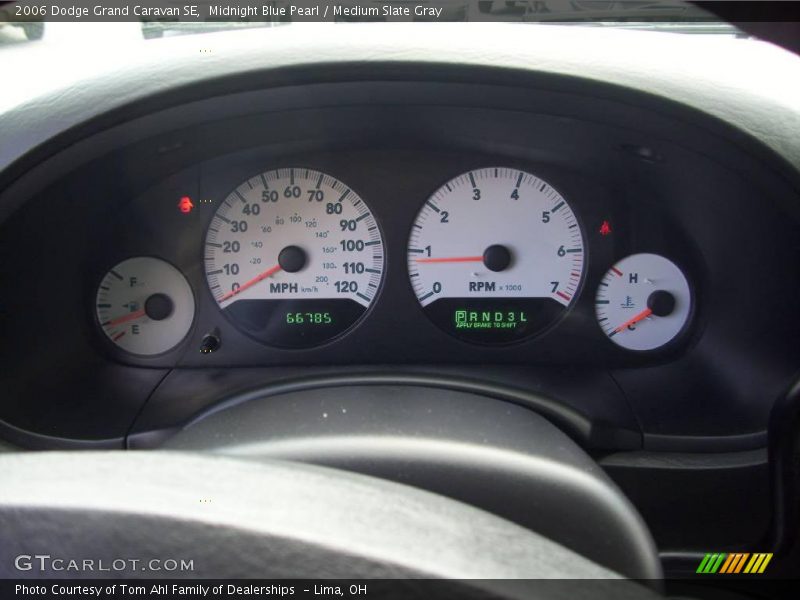 Midnight Blue Pearl / Medium Slate Gray 2006 Dodge Grand Caravan SE