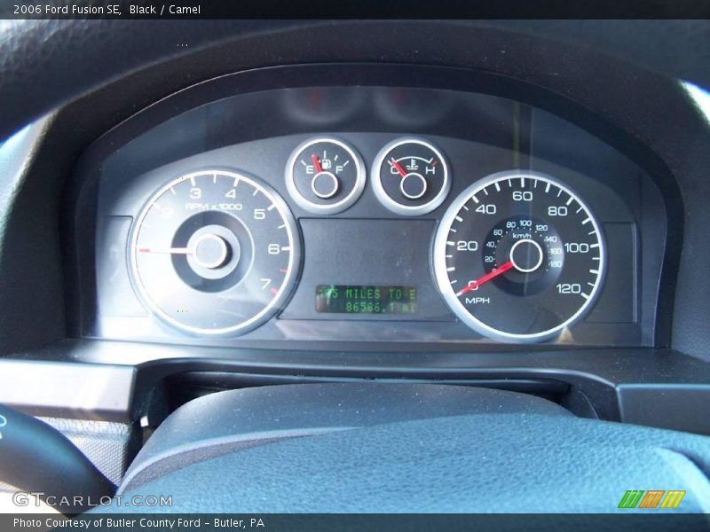 Black / Camel 2006 Ford Fusion SE
