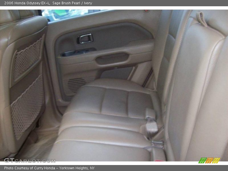 Sage Brush Pearl / Ivory 2006 Honda Odyssey EX-L