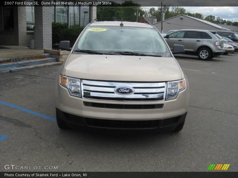 Dune Pearl Metallic / Medium Light Stone 2007 Ford Edge SE