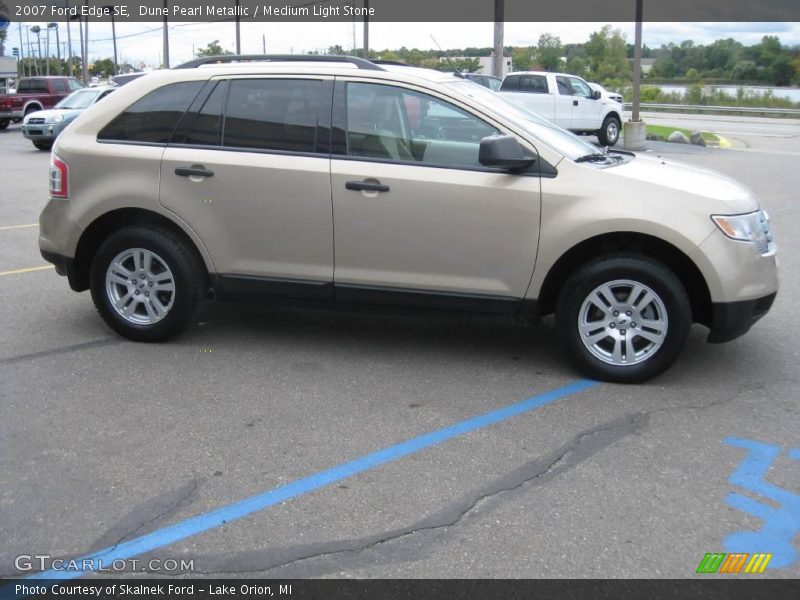 Dune Pearl Metallic / Medium Light Stone 2007 Ford Edge SE