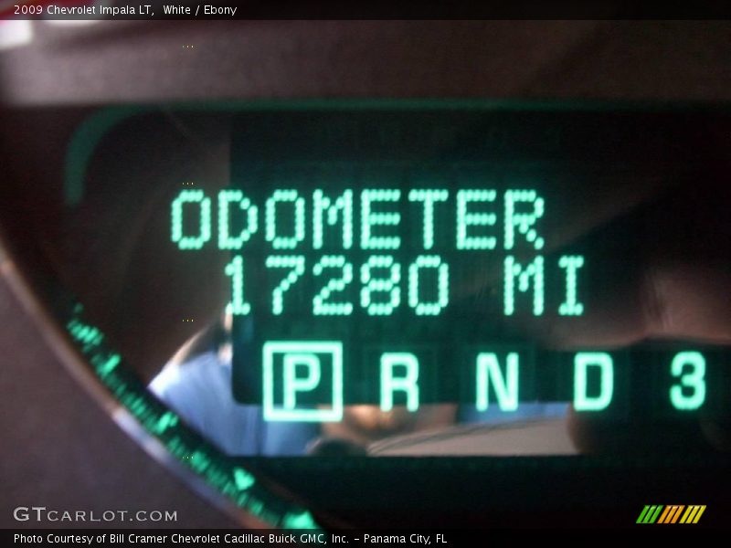 White / Ebony 2009 Chevrolet Impala LT